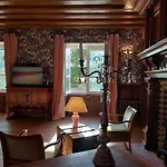 Au Chateau - Domaine De La Gavolerie Bed & Breakfast Besse-sur-Braye
