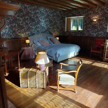 Au Château - Domaine De La Gavolerie 4*