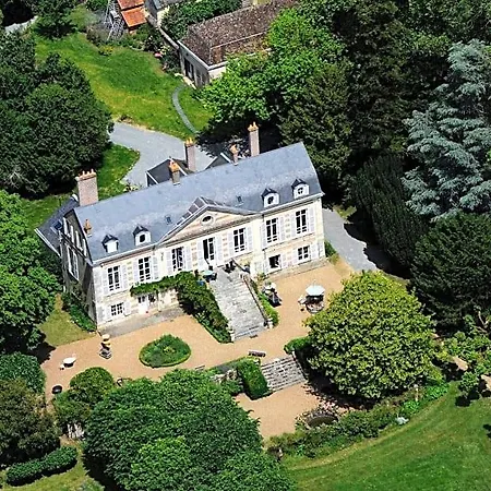 Au Chateau - Domaine De La Gavolerie 4* Bessé-sur-Braye