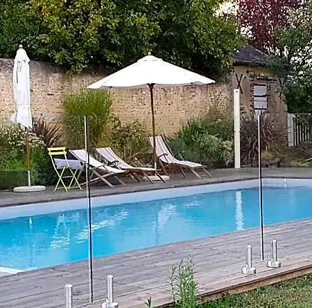 Au Chateau - Domaine De La Gavolerie
